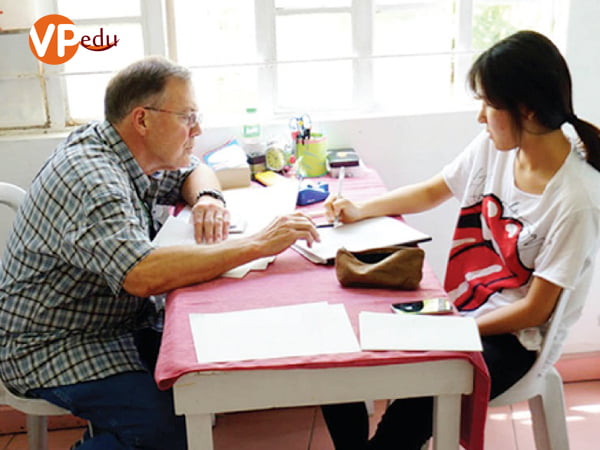 Chinh phục IELTS dễ dàng tại trường anh ngữ Talk Philippines