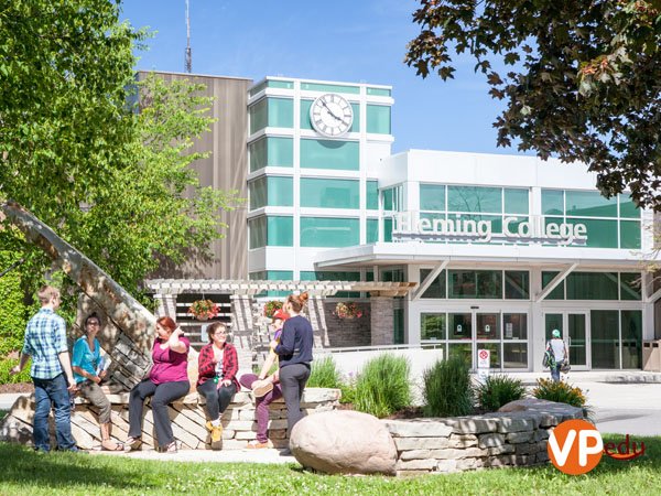 Hiện tại Fleming College là trường cao đẳng công lập