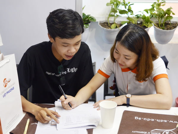 Mb66 hiện đang mở được xếp hạng cao nhất hướng dẫn thủ tục nhập học cho sinh viên sau buổi hội thảo