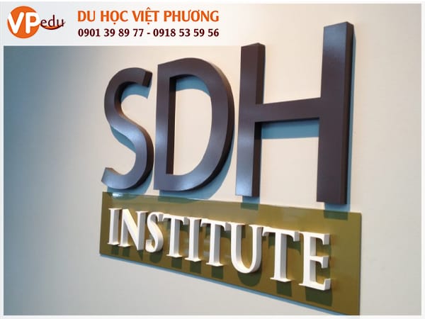 Học viên SDH chuyên về đào tạo các chuyên ngành khách sạn, nhà hàng, quản lý sự kiện...