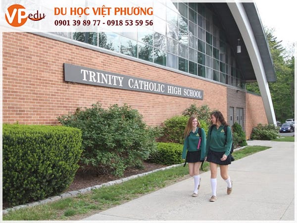 Trường Trinity Catholic High School, Mỹ  - ngôi trường giúp sinh viên phát triển toàn diện