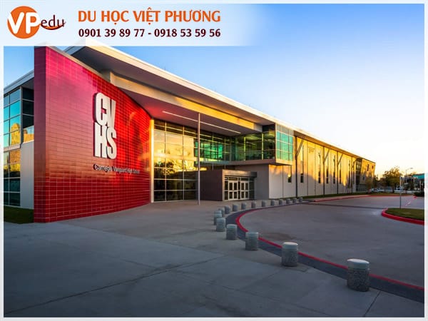 Trường Vanguard High School