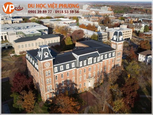Mb66 không bị chặn Mỹ tại trường University of Arkansas