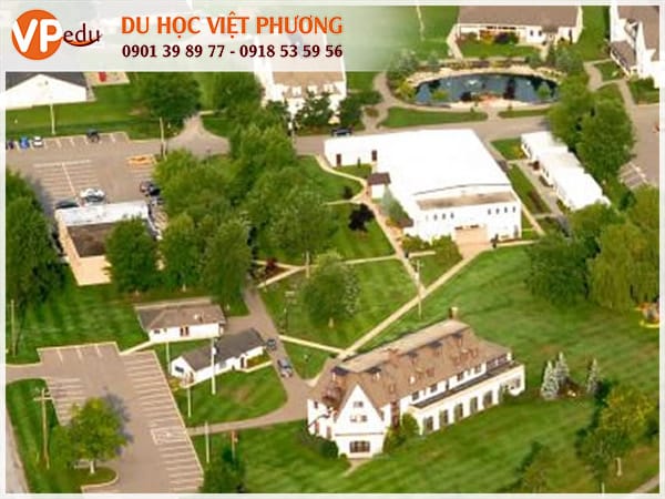 trường Toronto Heuristic International Academy, Canada