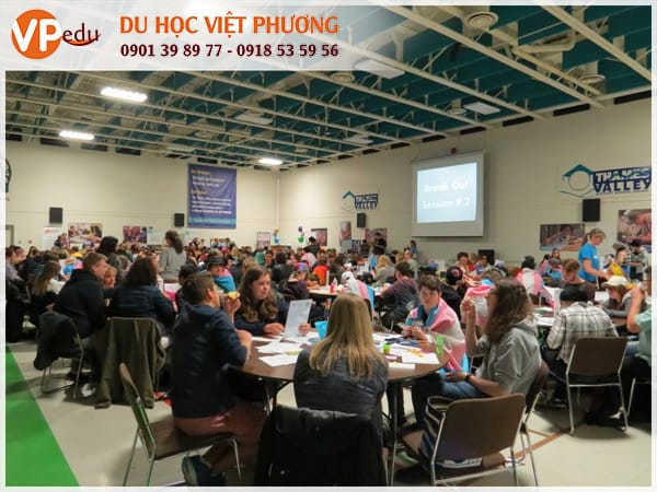 Khu học xá trường trung học Thames Valley District School Board