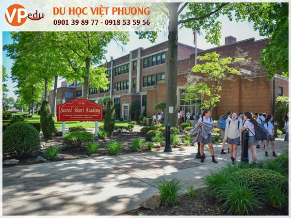 Trường trung học Sacred Heart Academy, Mỹ