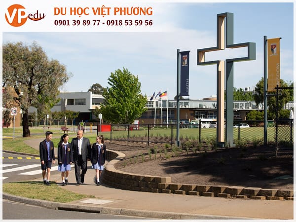 Nazareth College - môi trường Mocbai10 trang chủ phù hợp với sinh viên quốc tế
