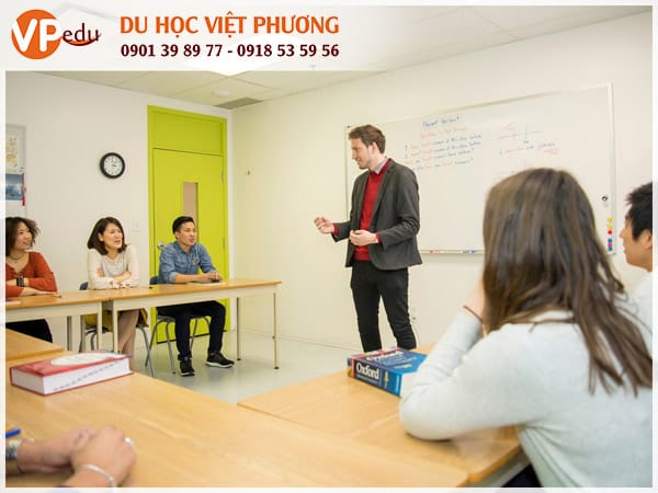 Một lớp học tại trường VanWest College