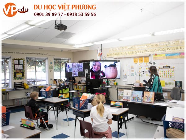 Môi trường Mocbai10 trang chủ tại trường Oakwood High School