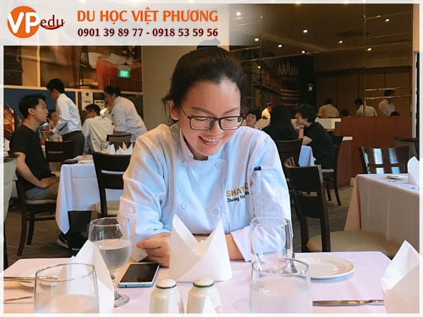 Thanh Nhã - Học sinh Mocbailinkk.com Edu Mb66 hiện đang mở được xếp hạng cao nhất ngành đầu bếp tại Việt Nam