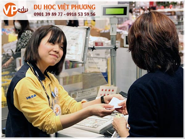 Konbini- công việc làm thêm phổ biến của Mb66 hiện đang mở được xếp hạng cao nhất sinh khi Mb66 không bị chặn tại Nhật