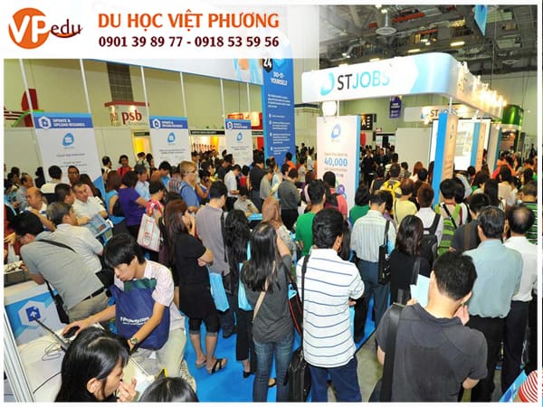 Ngày hội việc làm dành cho sinh viên - một trong những hỗ trợ của Kaplan dành cho sinh viên đang theo học tại Học Viện